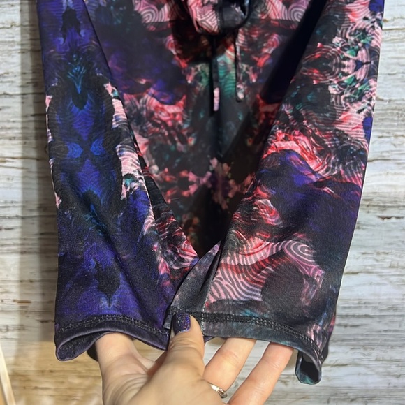 Nola long sleeve crowl neck sweater size 1X - Picture 5 of 7